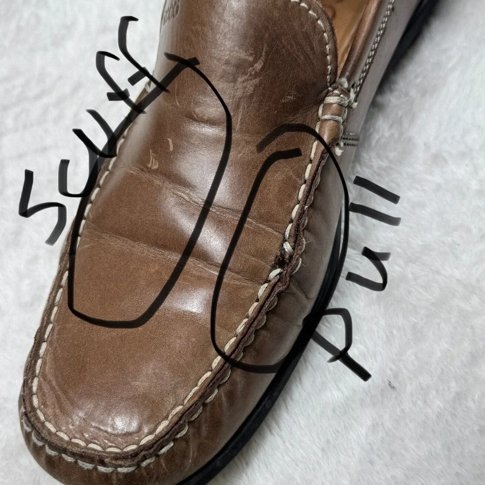 Ecco these brown